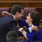 Casado y Santamaría se saludan en el Congreso, el pasado 19 de junio.-EFE