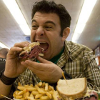Adam Richman, presentador del programa 'Crónicas carnívoras'.-Foto: ARCHIVO