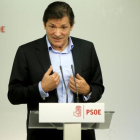 Javier Fernández, expresidente de la Comisión Gestora del PSOE, en una imagen de archivo.-JOSE LUIS ROCA (ARCHIVO)