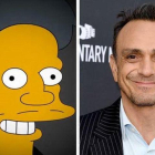 Apu, el personaje de Los Simpson, y Hank Azria, el actor que le da voz.-