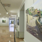 La Sala de Exposiciones del Teatro principal acoge 21 cuadros del Concurso Nacional de Pintura de Frías.-RAÚL OCHOA