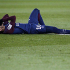 Neymar, tras caer lesionado.-GEOFFROY VAN DER HASSELT (AFP)