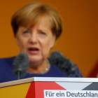 Merkel, en un acto electoral en Fritzlar, el 21 de septiembre.-REUTERS / KAI PFAFFENBACH