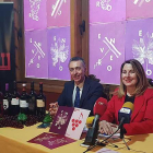 En la imagen, la concejala Celia Bombín junto a Miguel Ángel Gayubo.-L. V.