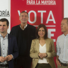 Tudanca acompañado por Esther Peña y Ander Gil.-ISRAEL L. MURILLO