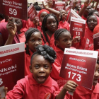 Un grupo de niños pide la liberación de las niñas de Chibok en Abuja, la capital de Nigeria, en un acto en el 2015.-/ AP / SUNDAY ALAMBA
