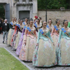 Llegada de la corte de las falleras valencianas.-RAÚL G. OCHOA