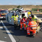 La rotonda de acceso a la AP-1 en Rubena fue escenario del peor accidente del año en Burgos con dos fallecidos. ECB