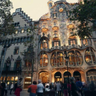 Imagen del programa del canal #0 'Streetviú' con la Casa Batlló y la Casa Vicenç, en el paseo de Gràcia de Barcelona.-