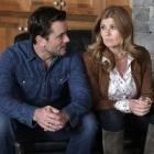 Charles Esten, junto a Connie Britton, en una escena de Nashville.-EL PERIÓDICO