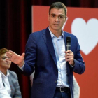 Pedro Sánchez, este martes, durante un mitin celebrado en Huesca.-EFE / JAVIER BLASCO