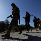 Integrantes del ejercito turco marchan hacia Afrin.-/ KHALIL ASHAWI (REUTERS)