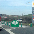 Panel indicativo del precio de los carburantes de una gasolinera.-ISRAEL L. MURILLO