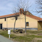 La ermita de San Antón está en un terreno destinado a parque público.-ECB