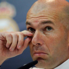 Zinedine Zidane, durante la rueda de prensa de este sábado en Valdebebas.-EFE / MARISCAL