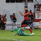 Abdón Prats bate la portería de Osasuna en el choque del pasado fin de semana en Anduva-Alfonso G. Mardones