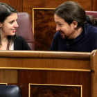 Pablo Iglesias e Irene Montero, en el Congreso.-JUAN MANUEL PRATS