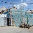 Imagen de archivo del proceso de demolición de una de las viviendas afectadas de Villatoro.-ISRAEL L. MURILLO