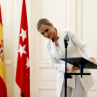 Cristina Cifuentes, el día que anunció su dimisión.-EMILIO NARANJO (EFE)