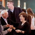 La vicepresidenta del Gobierno, Soraya Saenz de Santamaría, junto al cabeza de lista del PPC, Xavier García Albiol, y la candidata por Girona, Maria Àngels Olmedo.-/ QUIQUE GARCIA