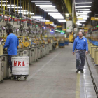 Imagen del interior de una fábrica de Burgos.-RAÚL G. OCHOA