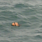 Restos del avión de AirAsia hallados en el mar de Java.-Foto: AFP / BAY ISMOYO