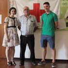 Martínez, flanqueado por Begoña Hermosilla y Oliver Losua.-G. González