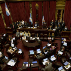 Debate en el Senado de Argentina sobre el pago a los fondos buitre.-AP / NATASHA PISARENKO