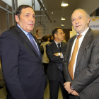 El consejero de Sanidad, Antonio María Sáez, asiste a la entrega de los premios Sanitaria 2000-Ical