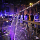 Incidentes en la concentración en los alrededores de la Delegación del Gobierno.-AFP / EMILIO MORENATTI