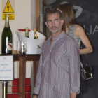 Felipe y Letizia, en el restaurante La lonja de mar, en Madrid.-GTRES
