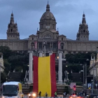 Bandera desplegada por VOX en Barcelona-VOX