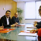 Las comisiones del PSOE y el PSC, este viernes en Madrid.-AGUSTÏN CATALÁN
