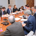 Imagen de una reunión del consorcio de Villalonquéjar.-ISRAEL L. MURILLO
