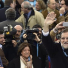 El presidente del Gobierno y candidato a la reelección, Mariano Rajoy, este domingo en un mitin en Las Rozas (Madrid).-AFP PHOTO / GERARD JULIEN