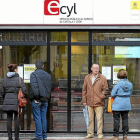 En Burgos hay 33.500 parados y 4.900 buscan empleo por primera vez.-ECB