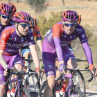 Varios miembros del Burgos BH durante la Vuelta a Valencia.-PHOTO GÓMEZ SPORT