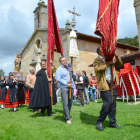 La procesión con la Virgen de Revenga estuvo acompañada por el sol, al que por la tarde sustituyó algo de lluvia.-R. F.