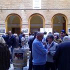 El salón se celebró en dependencias municipales mientras las catas tenían el Parador como escenario.-ECB