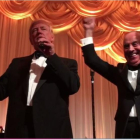 Donald Trump al lado de Joseph Cinque durante la celebración de año nuevo, en la mansión Mar-a-Lago en Florida. 01 de enero del 2017. Imagen capturada del video publicado por el diario local Palm Beach Daily News.-Palm Beach Daily News