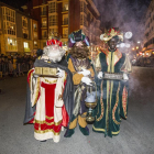 Los Reyes Magos en una de sus visitas a Burgos para dejar los regalos a pequeños y mayores.  ECB