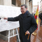 El presidente de la Diputación, César Rico, en el acto de conmemoración del trigésimo sexto aniversario del texto Constirucional del PP.-RAÚL G. OCHOA