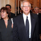 Cristina Narbona y Josep Borrell, en una imagen de archivo.-FRANCISCO MARTÍN