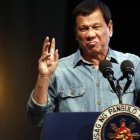 Duterte ofrece un discurso durante la convención de la Liga de Concejales Filipinos en Pasay, el 8 de marzo.-EFE / FRANCIS R MALASIG