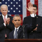Obama saluda tras pronunciar su último discurso del estado de la unión, este martes en el Capitolio.-EFE / EVAN VUCCI