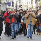 El pasacalles dulzainero ya es una tradición del otoño burgalés.-Israel L. Murillo