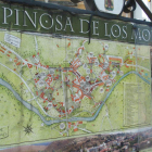 El alcalde recuerda que la villa está rodeada de montañas, de las que llega el agua que avivan los tres arroyos.-ECB