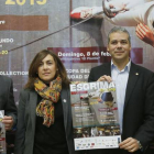 Alfonso Ruiz, Blanca González, Daniel Bravo y Carlos Zayas antes de la comparecencia de prensa con el cartel de la prueba burgalesa.-RAÚL G. OCHOA