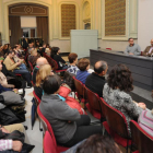 La Sala Polisón se llenó de amigos y lectores del escritor burgalés.-Israel L. Murillo