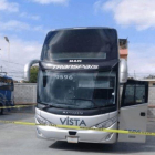 Un autobús de la empresa Transpaís donde secuestraron a 19 personas.-EL PERIÓDICO